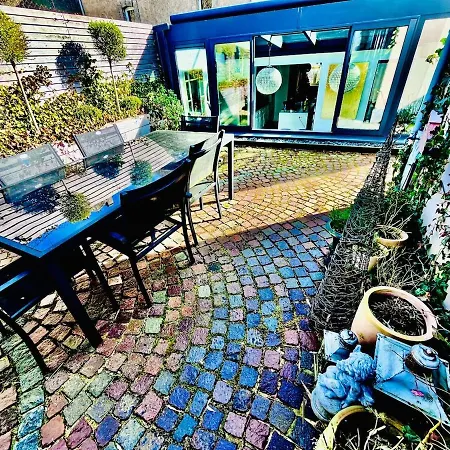 Сasa de vacaciones Charming With And Nature Views