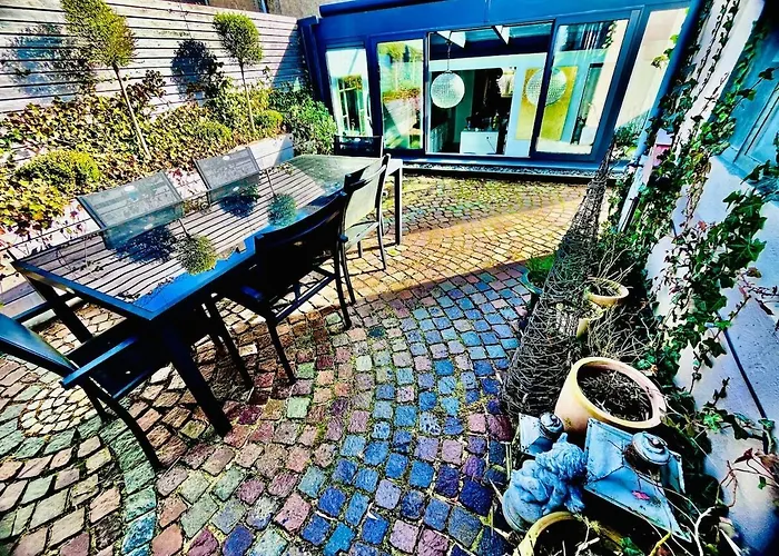 Дом отдыха Charming With And Nature Views