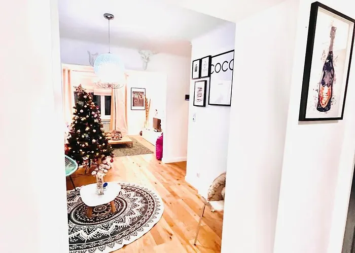 Дом отдыха Charming With And Nature Views