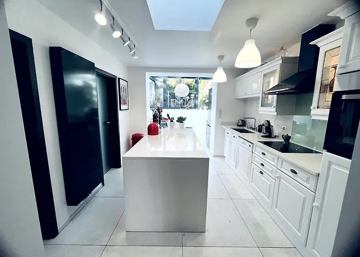 Charming With And Nature Views Дом отдыха Hatrize