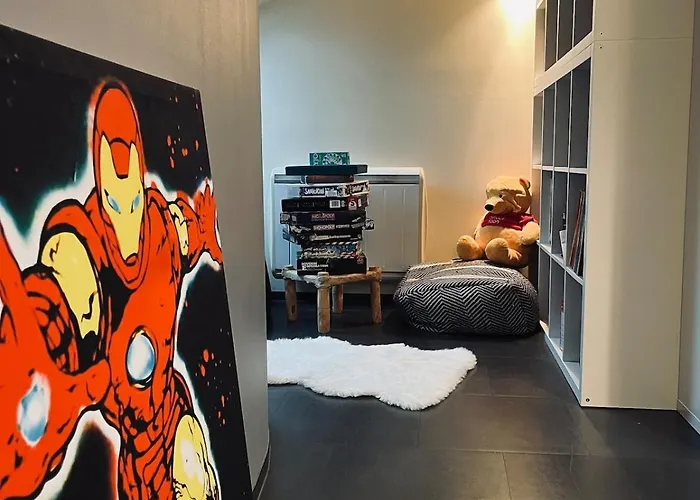 Charming With And Nature Views Дом отдыха *